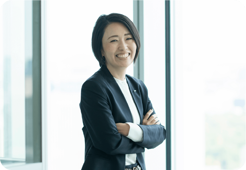 社員インタビュー│総合職1