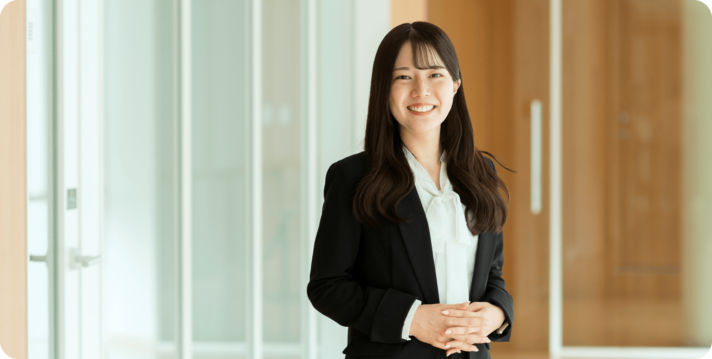 社員インタビュー│総合職2