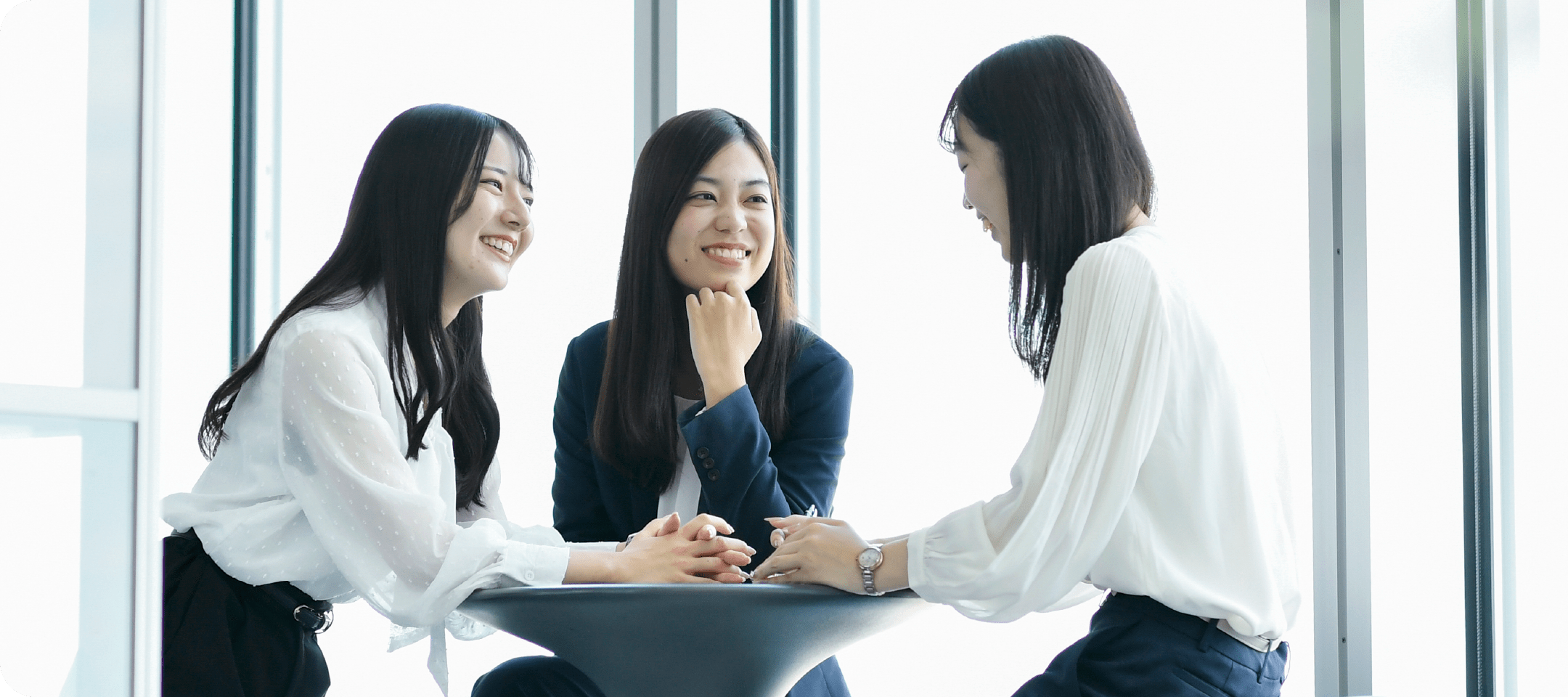 インタビューイメージ